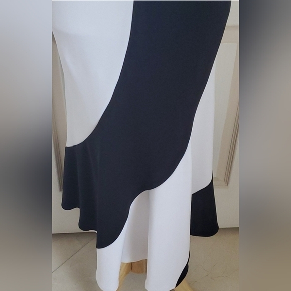 Betsy & Adam Black & White Bodycon Evening Gown, NEVER WORN! 3/4 - Picture 6 of 6
